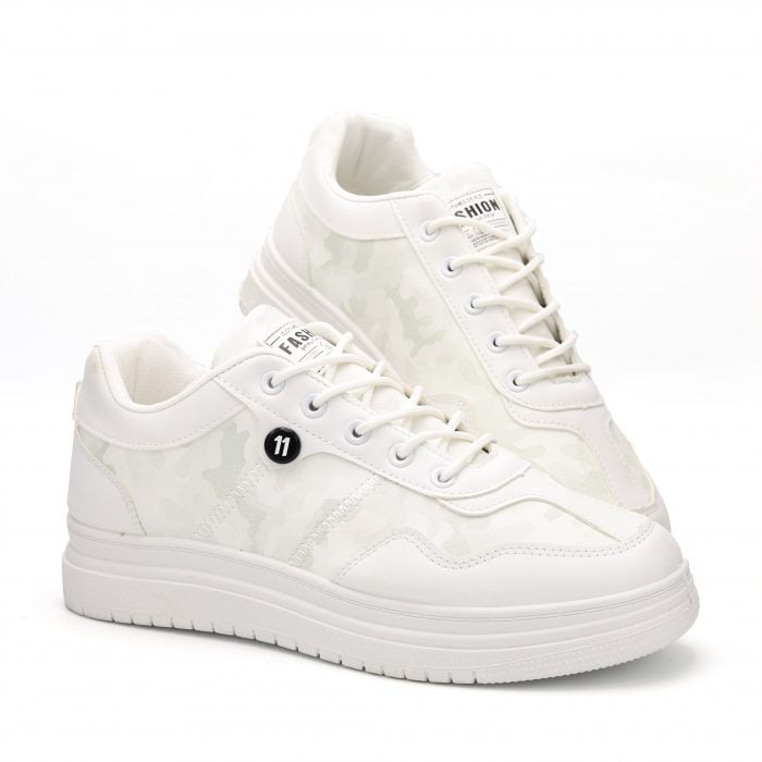 1677509697 white20sneakers20shoes11703 scaled