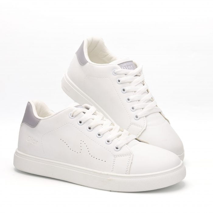 1677509872 white20sneakers20shoes11711 scaled