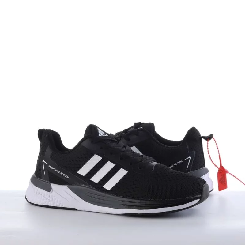 كوتش اوجي ابيض*اسود